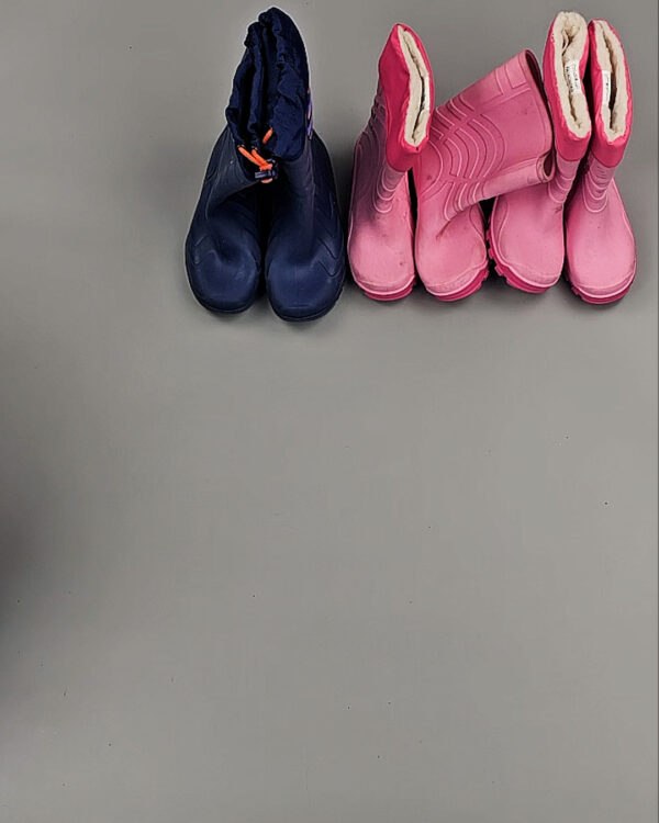 Фотография  242 - Обувь детская Summer Autlet#6 кг, ЛОТ № ВК0128 оптом в Новосибирске и Новосибирской области