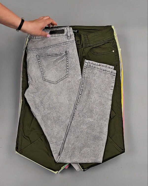 Фотография  655 - Брюки женские Summer#10 кг, ЛОТ № ВК0113 оптом в Новосибирске и Новосибирской области