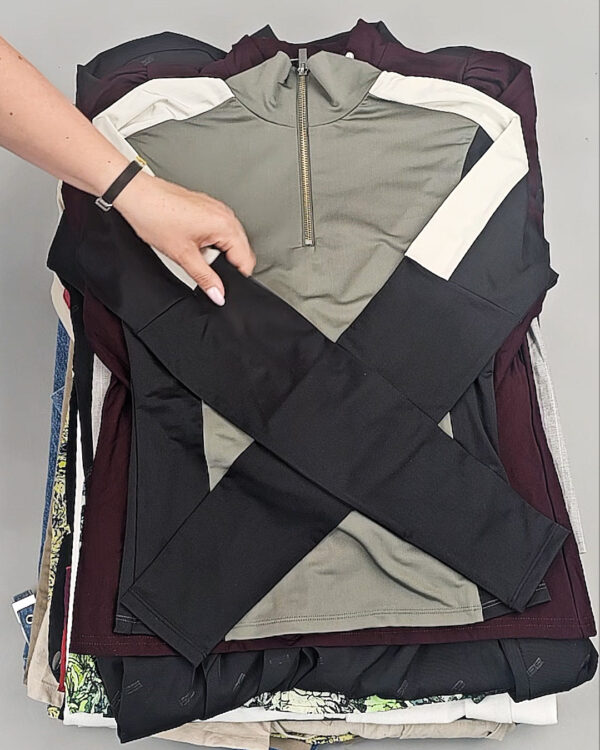 Фотография  619 - GESTUZ mix 075#24 шт, ЛОТ №9017 оптом в Новосибирске и Новосибирской области