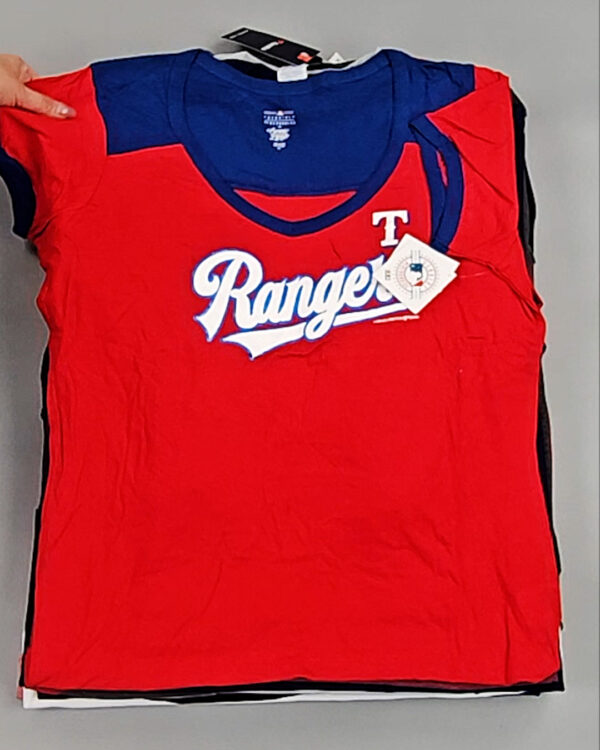 Фотография  880 - Футболки СТОК CAN 084#5 кг, ЛОТ №8997 оптом в Новосибирске и Новосибирской области