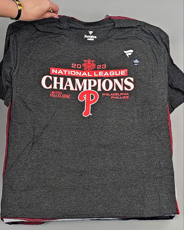 Фотография  952 - Футболки СТОК CAN 084#5 кг, ЛОТ №8998 оптом в Новосибирске и Новосибирской области