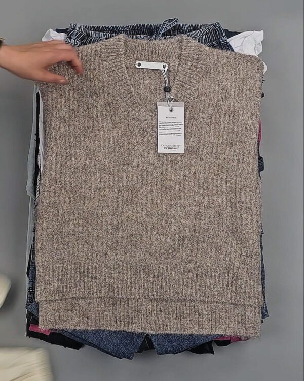 Фотография  703 - CO COUTURE mix 075#25 шт, ЛОТ №9008 оптом в Новосибирске и Новосибирской области