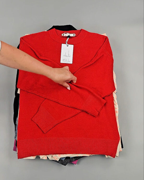 Фотография  747 - CO COUTURE mix 075#25 шт, ЛОТ №9071 оптом в Новосибирске и Новосибирской области