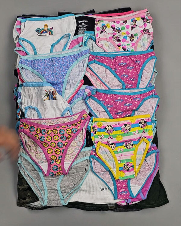 Фотография  611 - Нижнее белье LIDL Kids#2,8 кг, ЛОТ №8960 оптом в Новосибирске и Новосибирской области