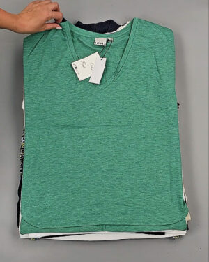 Фотография  274 - Футболки DK COMPANY 045 B#5,5 кг, ЛОТ №9085 оптом в Новосибирске и Новосибирской области