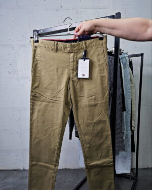 Фотография  153 - LACOSTE, CALVIN KLEIN, TOMMY HILFIGER, GUESS + 075#20 шт, ЛОТ №9072 оптом в Новосибирске и Новосибирской области