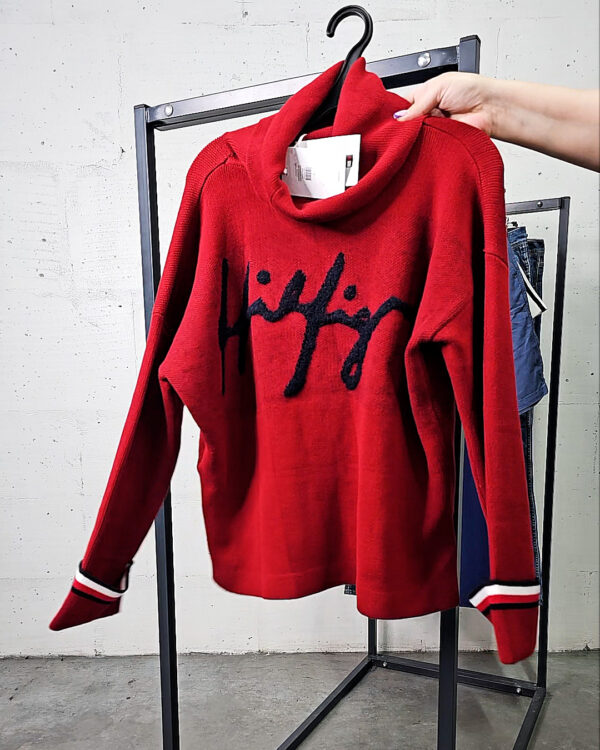 Фотография  874 - LACOSTE, CALVIN KLEIN, TOMMY HILFIGER, GUESS + 075#19 шт, ЛОТ №9073 оптом в Новосибирске и Новосибирской области