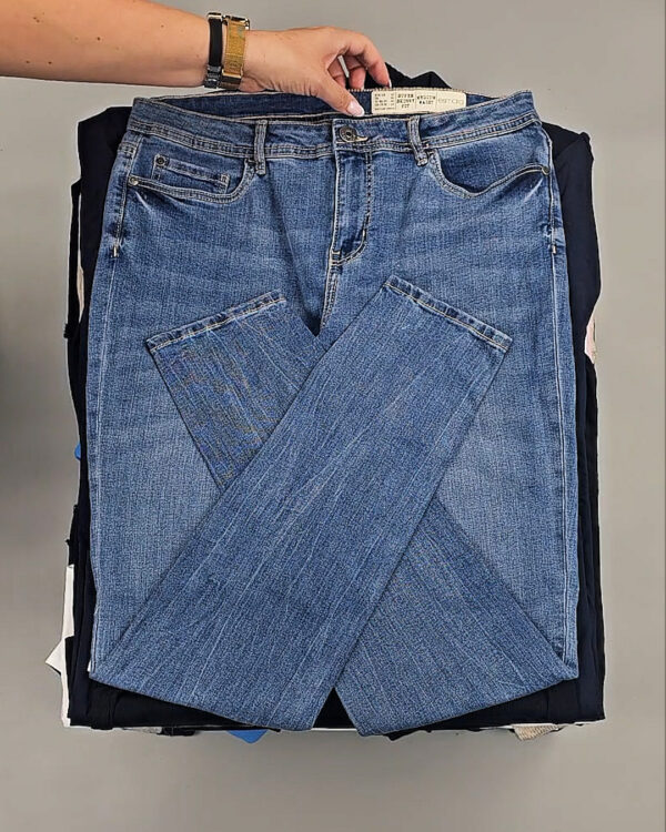 Фотография  886 - LIDL Winter mix 114#15 кг, ЛОТ №9134 оптом в Новосибирске и Новосибирской области