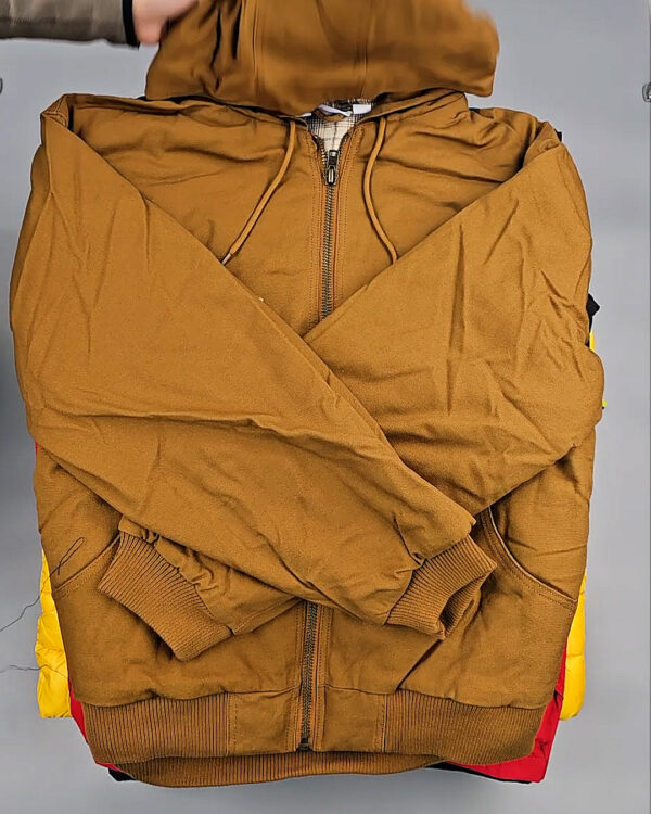 Фотография  432 - Верхняя одежда мужская CAN 104#15 кг оптом в Новосибирске и Новосибирской области