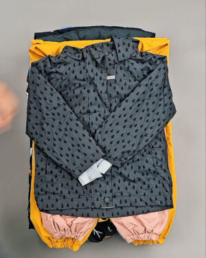 Фотография  981 - Верхняя одежда TCM kids зима 104#5 кг, ЛОТ СТ-9334 оптом в Новосибирске и Новосибирской области