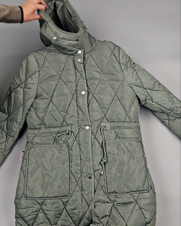 Фотография  573 - Верхняя одежда женская CAN 104#15 кг, ЛОТ СТ-9349 оптом в Новосибирске и Новосибирской области