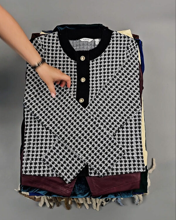 Фотография  785 - B.YOUNG Winter mix 104#15 кг, ЛОТ СТ-9196 оптом в Новосибирске и Новосибирской области