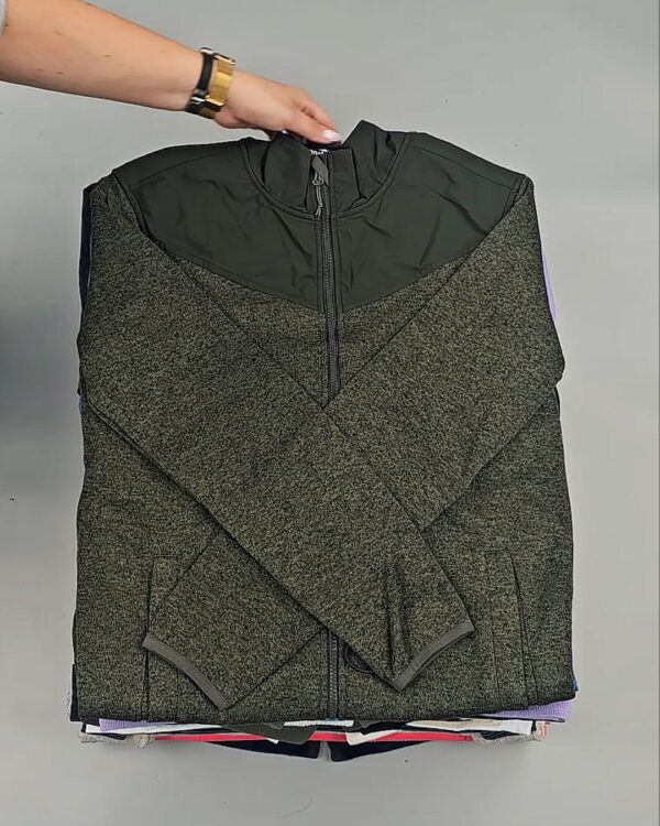 Фотография  696 - LIDL Winter mix 114#15 кг, ЛОТ №9137 оптом в Новосибирске и Новосибирской области