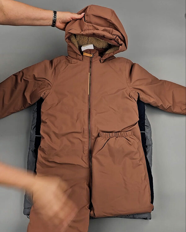 Фотография  303 - Верхняя одежда СТОК дети 065#10 кг, ЛОТ СТ-9341 оптом в Новосибирске и Новосибирской области