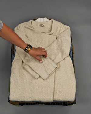 Фотография  440 - Верхняя одежда Корея 085#15 кг оптом в Новосибирске и Новосибирской области