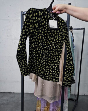 Фотография  702 - Karen by Simonsen mix 075#23 шт, ЛОТ №9100 оптом в Новосибирске и Новосибирской области