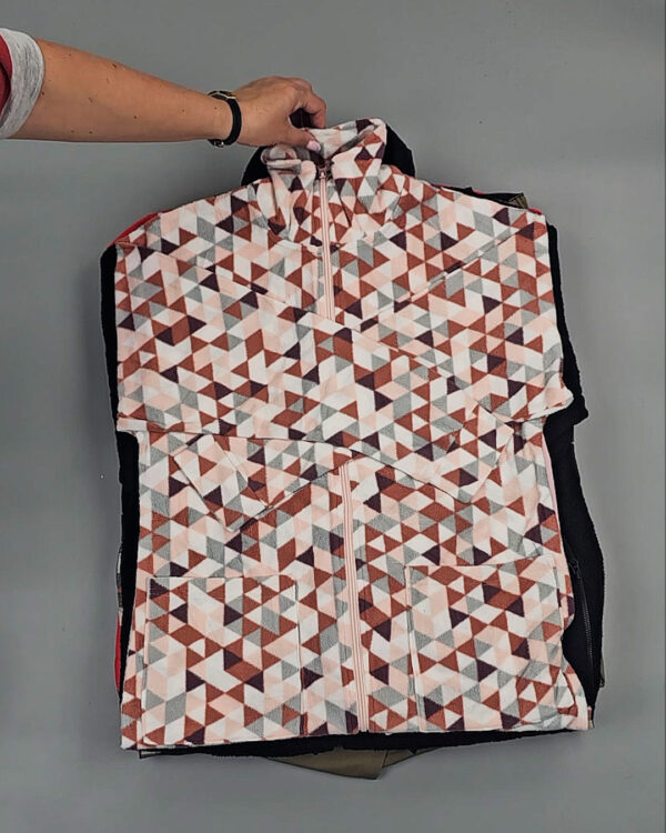 Фотография  202 - LIDL Winter mix 124#15 кг, ЛОТ №9144 оптом в Новосибирске и Новосибирской области