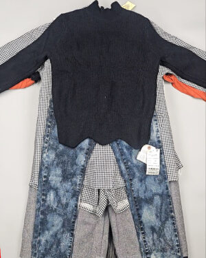 Купить Комплекты жен Корея 085#5 кг, ЛОТ СТ-9573 оптом в Новосибирске и Новосибирской области