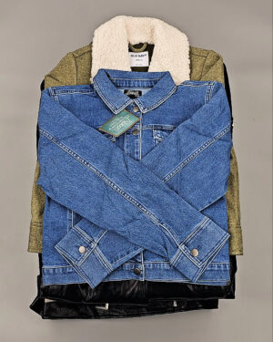 Купить Ветровки женские CAN 104#11,5 кг, ЛОТ СТ-9402 оптом в Новосибирске и Новосибирской области