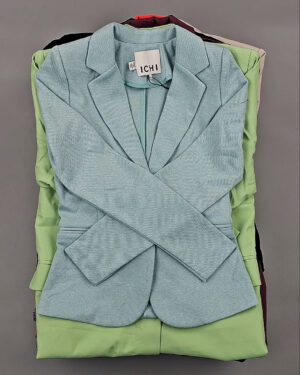 Купить Жакеты DK+Bestseller 085#11 кг, ЛОТ СТ-9479 оптом в Новосибирске и Новосибирской области