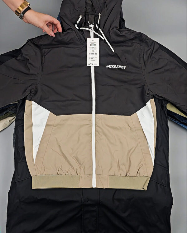 Фотография  969 - Ветровки BLEND HE + 075#10 кг, ЛОТ СТ-9569 оптом в Новосибирске и Новосибирской области