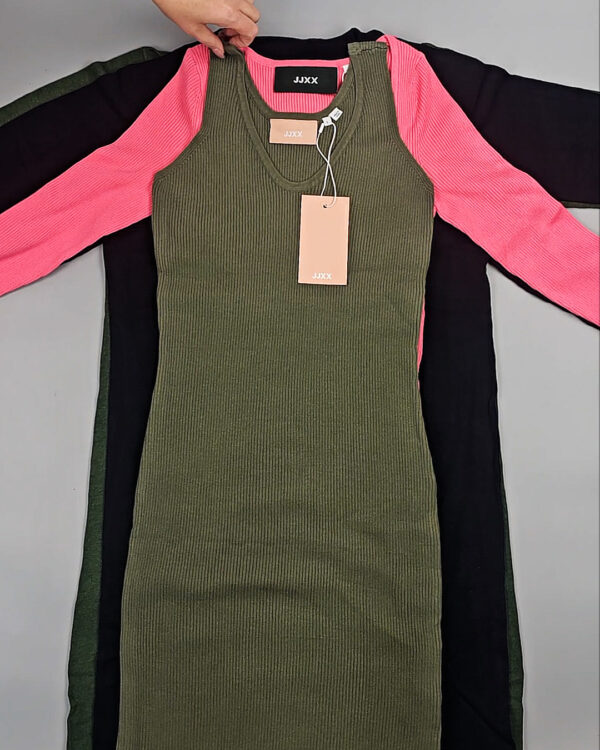 Фотография  956 - Платья зима JJXX 045 #3,9 кг, ЛОТ СТ-9581 оптом в Новосибирске и Новосибирской области