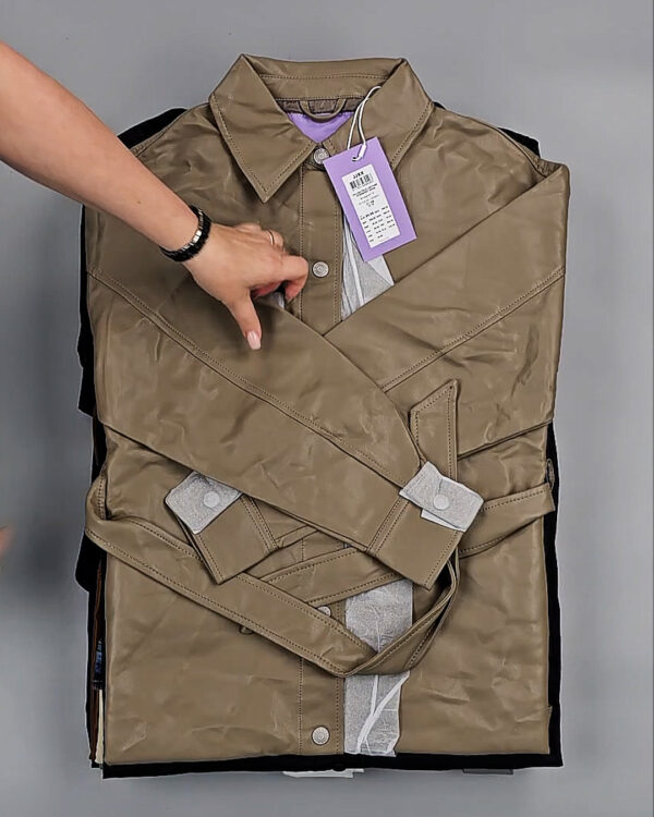 Фотография  683 - Ветровки Bestseller+DK 035#10 кг, ЛОТ СТ-9399 оптом в Новосибирске и Новосибирской области