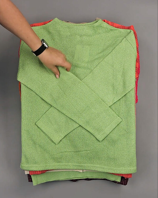 Фотография  349 - Джемпера DK COMPANY 045 B#7 кг, ЛОТ СТ-9509 оптом в Новосибирске и Новосибирской области