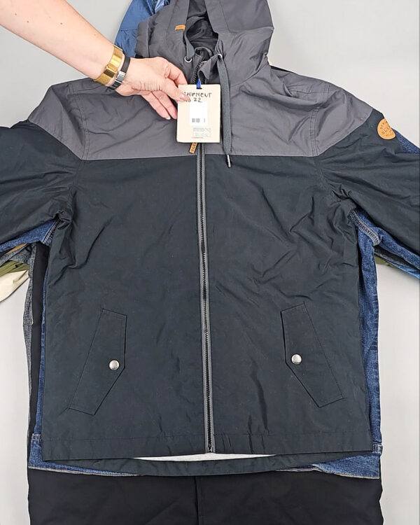 Фотография  102 - Ветровки BLEND HE + 075#10 кг, ЛОТ СТ-9569 оптом в Новосибирске и Новосибирской области