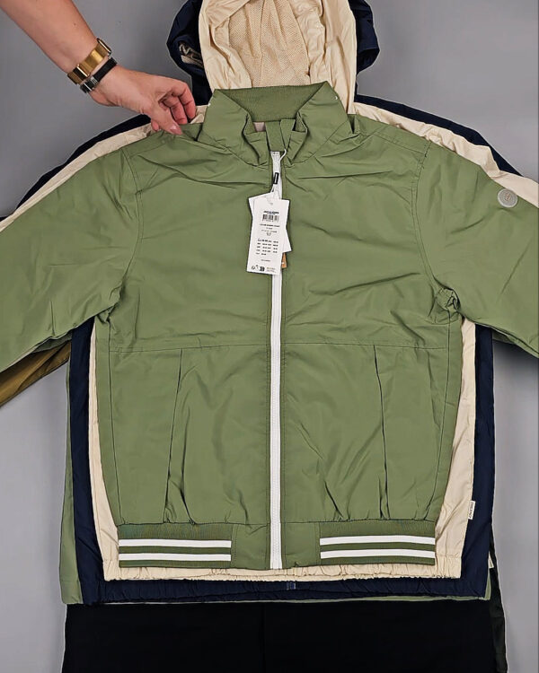 Фотография  236 - Ветровки BLEND HE + 075#10,3 кг, ЛОТ СТ-9570 оптом в Новосибирске и Новосибирской области