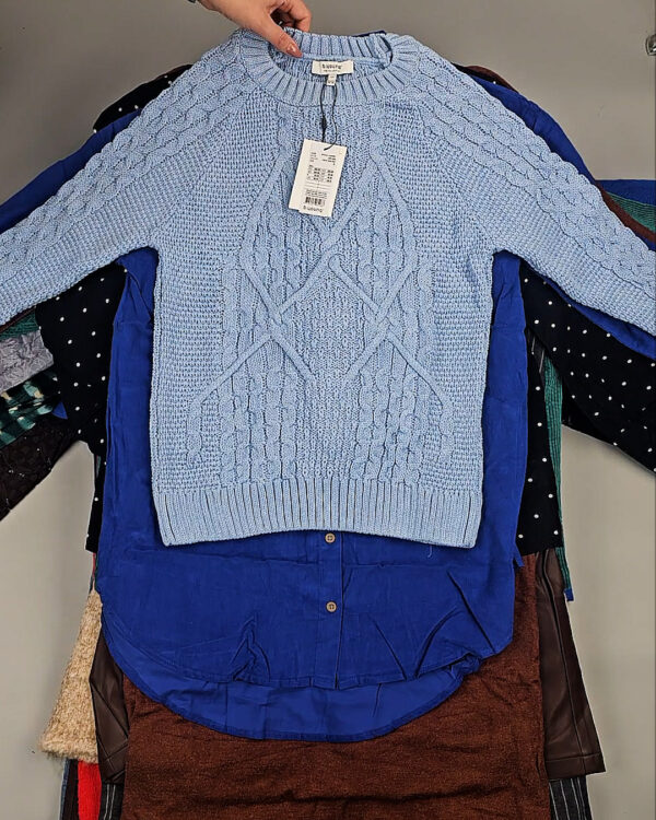 Фотография  927 - B.YOUNG Winter mix 104#15 кг, ЛОТ СТ-9595 оптом в Новосибирске и Новосибирской области