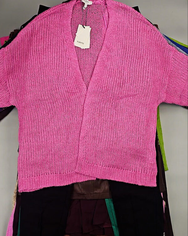 Фотография  420 - B.YOUNG Winter mix 104#15 кг, ЛОТ СТ-9597 оптом в Новосибирске и Новосибирской области