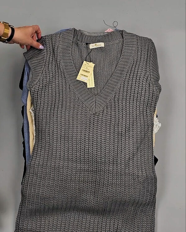 Фотография  998 - Джемпера Корея 085#7 кг, ЛОТ СТ-9415 оптом в Новосибирске и Новосибирской области