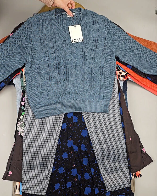 Фотография  820 - ICHI Winter mix 104#15 кг, ЛОТ СТ-9594 оптом в Новосибирске и Новосибирской области