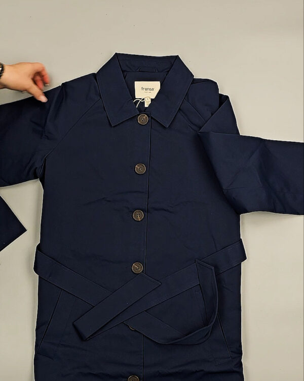 Фотография  973 - Ветровки Bestseller+DK 035#10 кг, ЛОТ СТ-9399 оптом в Новосибирске и Новосибирской области