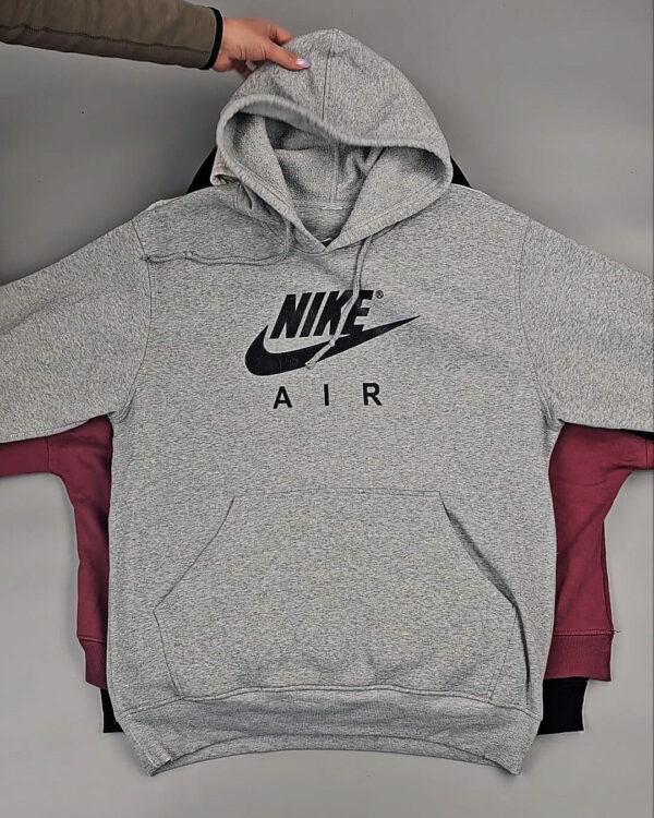 Фотография  972 - Толстовки#10 кг, ЛОТ № СХ-0152 оптом в Новосибирске и Новосибирской области