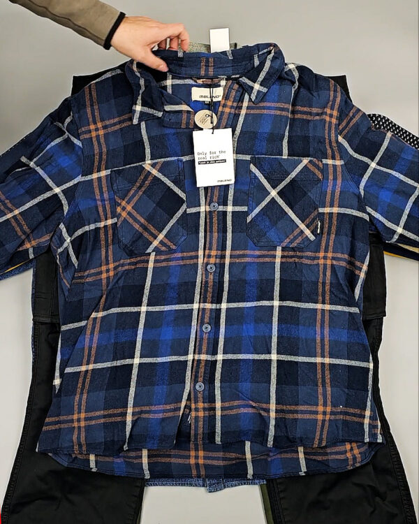 Фотография  834 - BLEND HE Winter 075#20 кг, ЛОТ № СТ-9522 оптом в Новосибирске и Новосибирской области