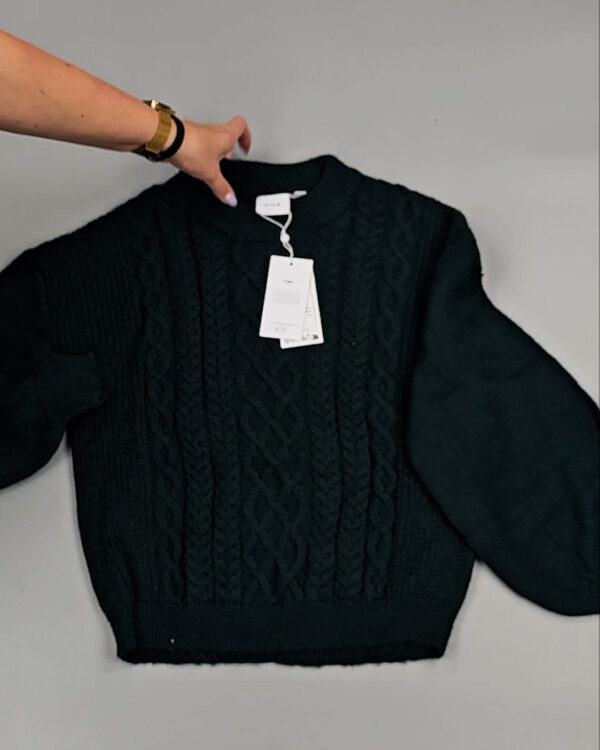 Фотография  637 - Джемпера Bestseller 104#7 кг, ЛОТ СТ-9423 оптом в Новосибирске и Новосибирской области