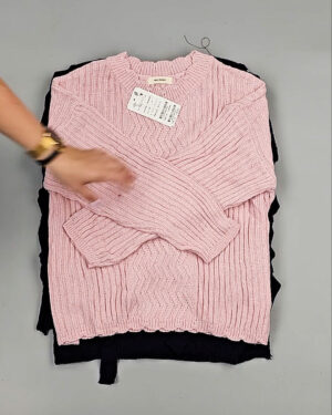 Фотография  817 - Джемпера Корея 085#7 кг, ЛОТ СТ-9415 оптом в Новосибирске и Новосибирской области