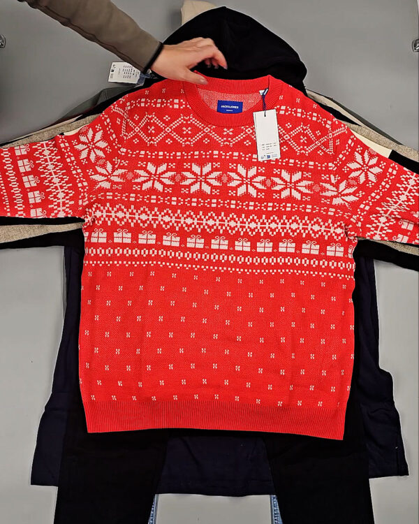 Фотография  749 - JACK JONES Men Winter mix 075#20 кг, ЛОТ № СТ-9533 оптом в Новосибирске и Новосибирской области