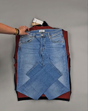 Фотография  825 - JACK JONES Men Winter mix 075#20 кг, ЛОТ № СТ-9444 оптом в Новосибирске и Новосибирской области