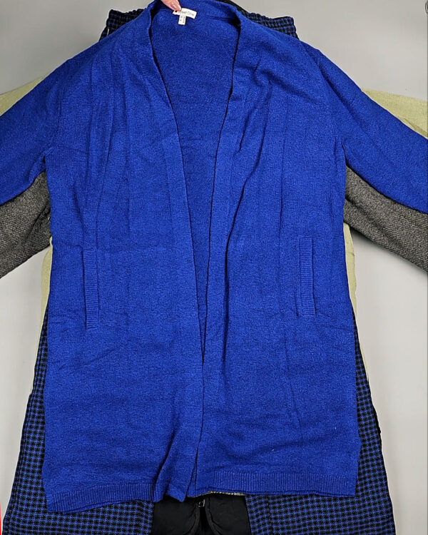 Фотография  247 - BRAND STOCK Winter#20 кг, ЛОТ № СТ-9530 оптом в Новосибирске и Новосибирской области