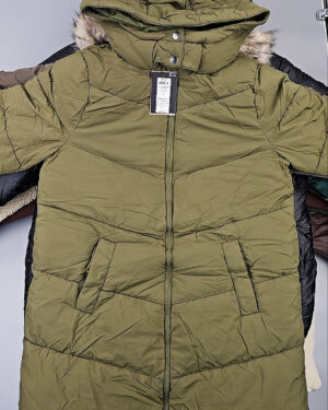 Купить Куртки BESTSELLER зима 045#10 кг, ЛОТ СТ-9827 оптом в Новосибирске и Новосибирской области