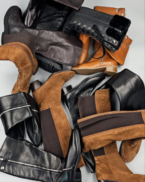 Купить Сапоги Италия #7 шт, ЛОТ СТ-9679 оптом в Новосибирске и Новосибирской области