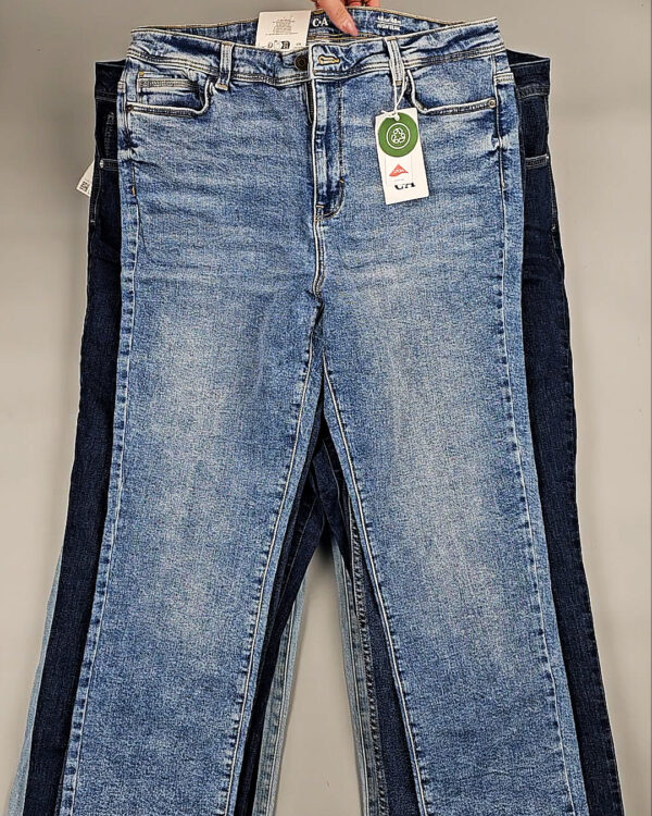 Фотография  996 - Джинсы C&A ж/м#10 кг, ЛОТ СТ-9744 оптом в Новосибирске и Новосибирской области