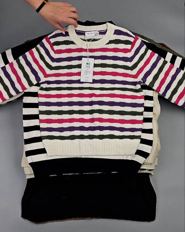 Фотография  230 - Джемпера VILA W 104#7 кг, ЛОТ СТ-9991 оптом в Новосибирске и Новосибирской области