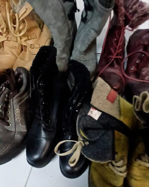 Купить Обувь Winter#20,4, кг, ЛОТ СХ-0212 оптом в Новосибирске и Новосибирской области