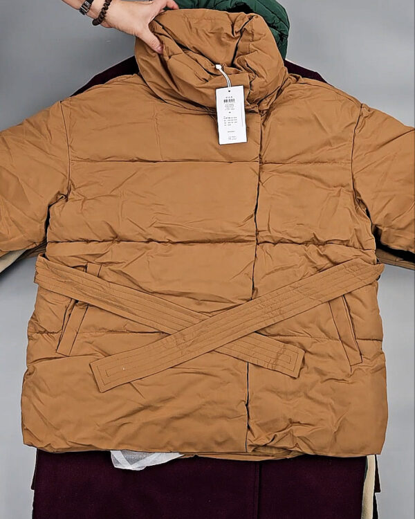 Фотография  388 - Верхняя одежда VILA 104#10 кг, ЛОТ СТ-9715 оптом в Новосибирске и Новосибирской области