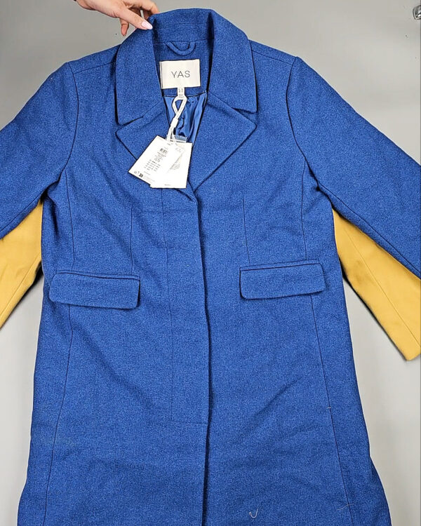 Фотография  582 - Пальто Bestseller 045#10 кг, ЛОТ СТ-9847 оптом в Новосибирске и Новосибирской области