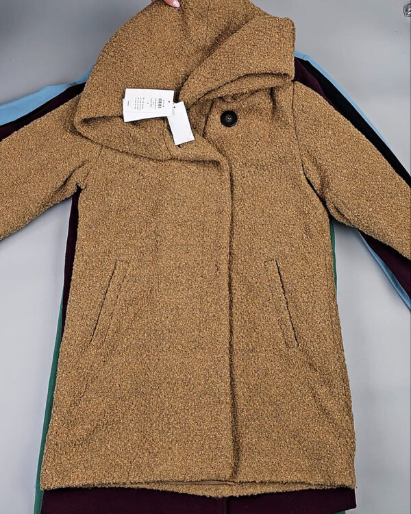 Фотография  537 - Пальто Bestseller 045#10 кг оптом в Новосибирске и Новосибирской области